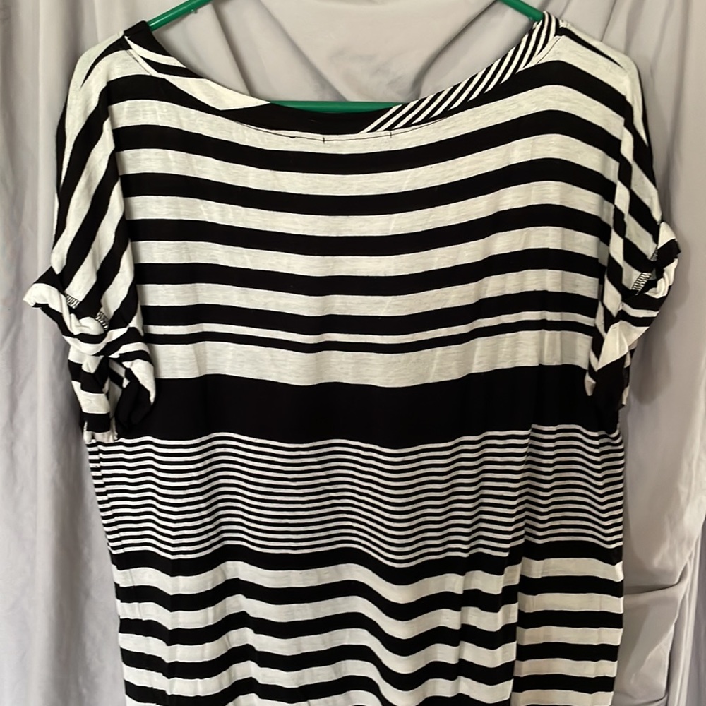 Striped Top - Picture 5 of 8